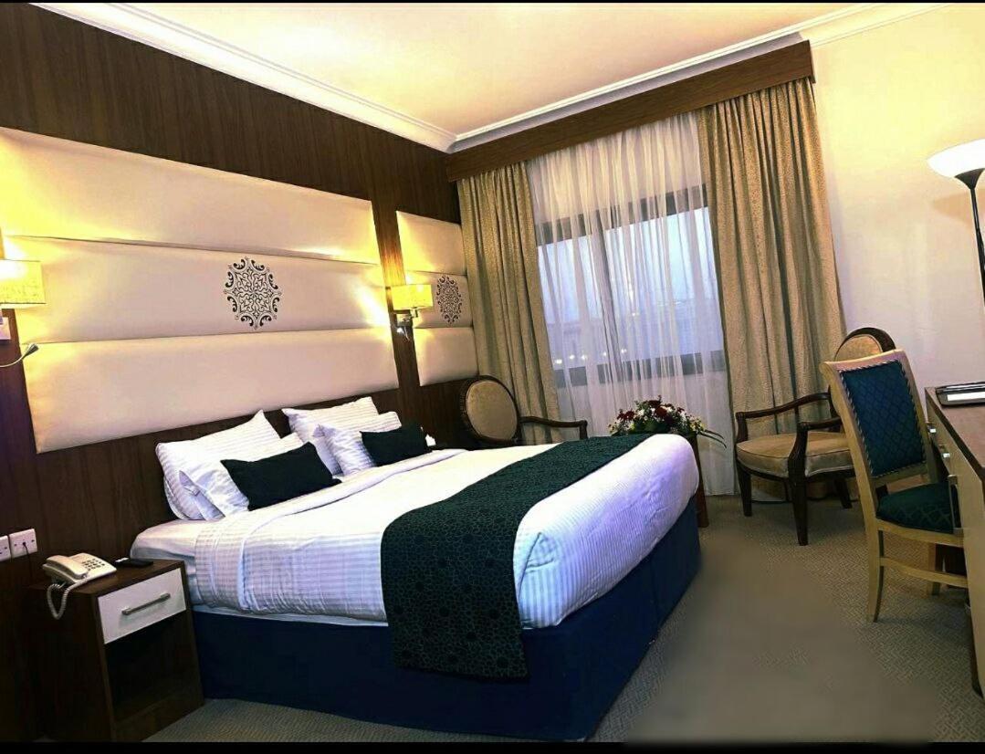 One Inn Hotel 麦地那 外观 照片
